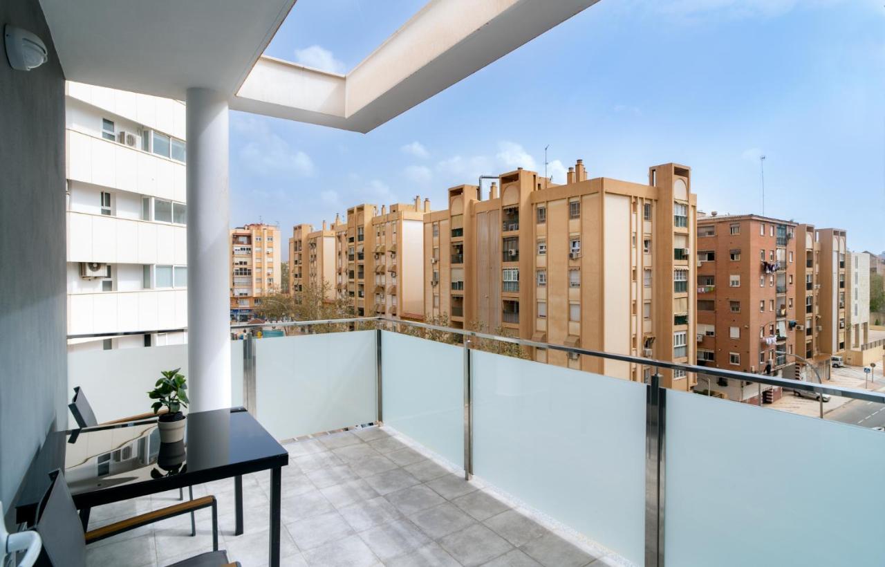 Aac Malaga - Apartamento Con Terraza, Muy Amplio, Totalmente Equipado, Cerca Del Centro Y Nuevo! Экстерьер фото