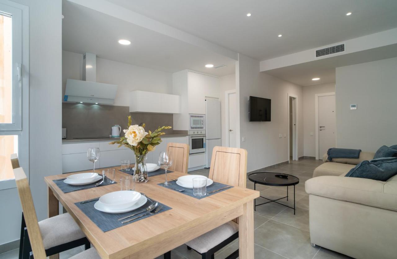 Aac Malaga - Apartamento Con Terraza, Muy Amplio, Totalmente Equipado, Cerca Del Centro Y Nuevo! Экстерьер фото