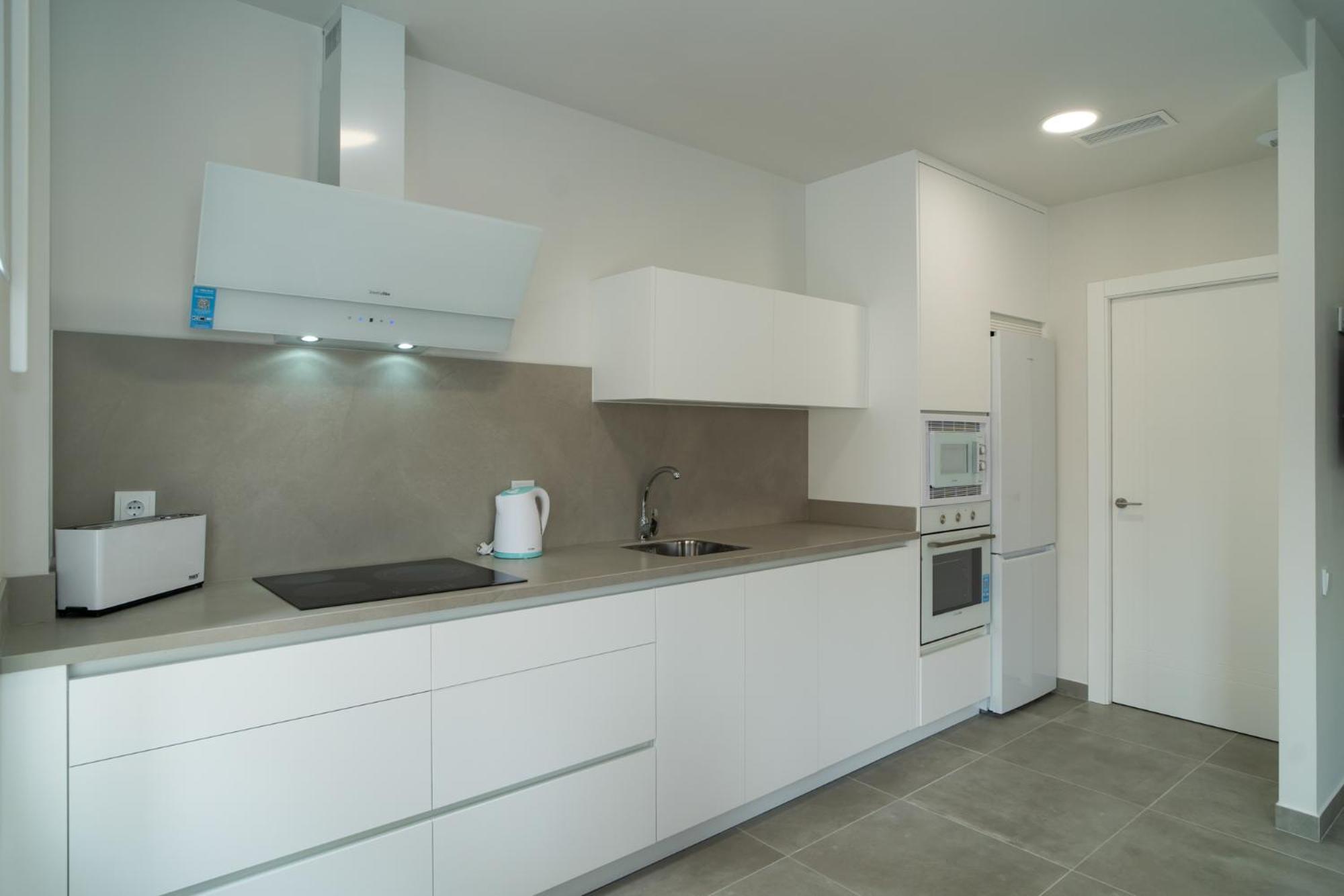 Aac Malaga - Apartamento Con Terraza, Muy Amplio, Totalmente Equipado, Cerca Del Centro Y Nuevo! Номер фото