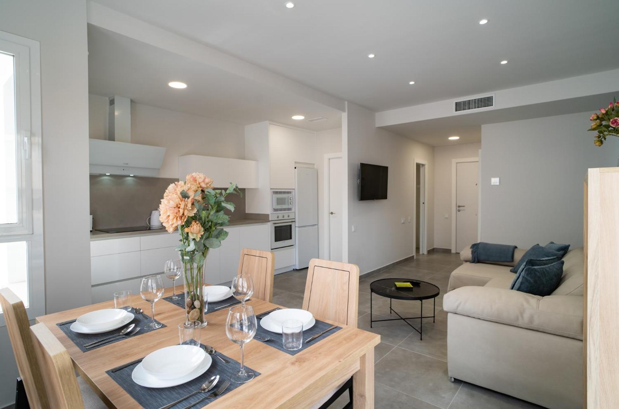 Aac Malaga - Apartamento Con Terraza, Muy Amplio, Totalmente Equipado, Cerca Del Centro Y Nuevo! Номер фото